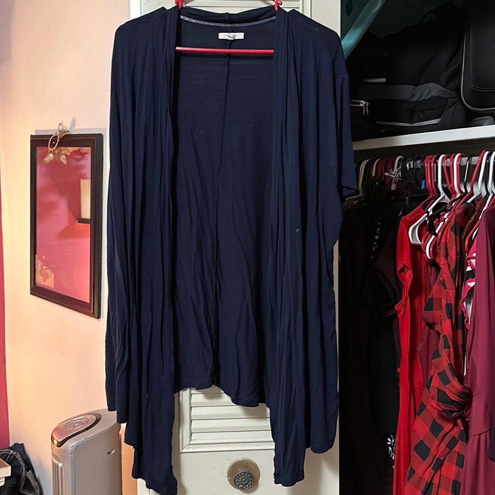 2x flyaway top